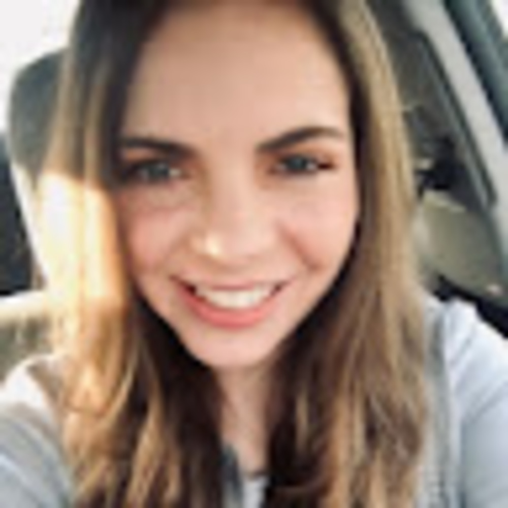 Meet your Posher, Holly